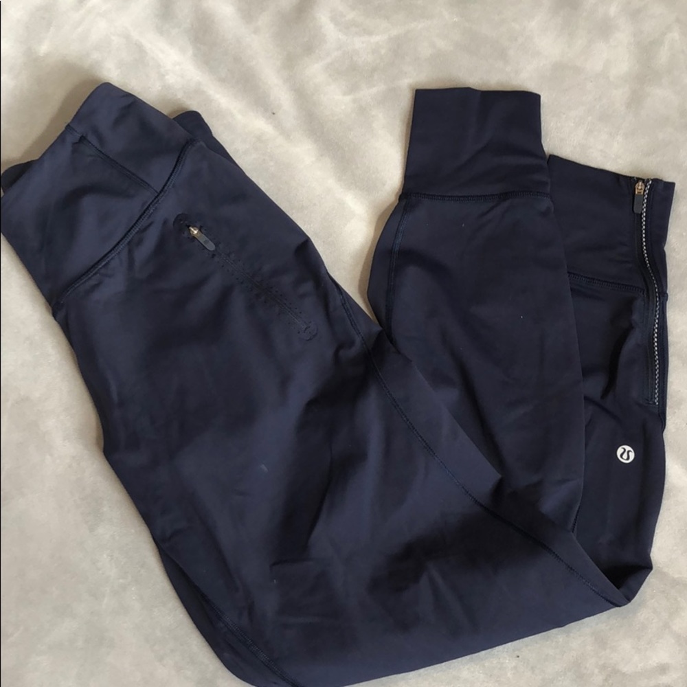 Lululemon / like new / joggers
